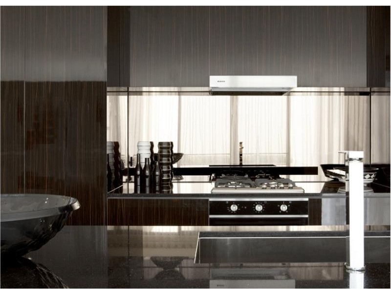 26 Marina Drive, Benowa QLD 4217