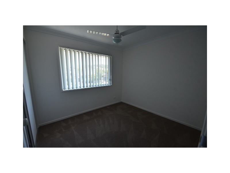 Pacific Pines QLD 4211