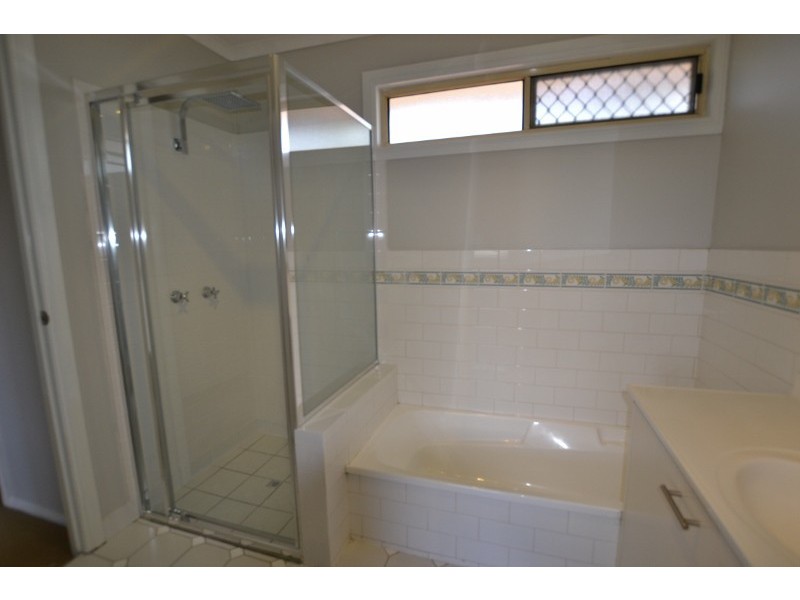 Carina Heights QLD 4152