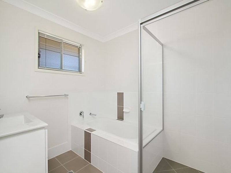 125 Cowie Rd, Carseldine QLD 4034