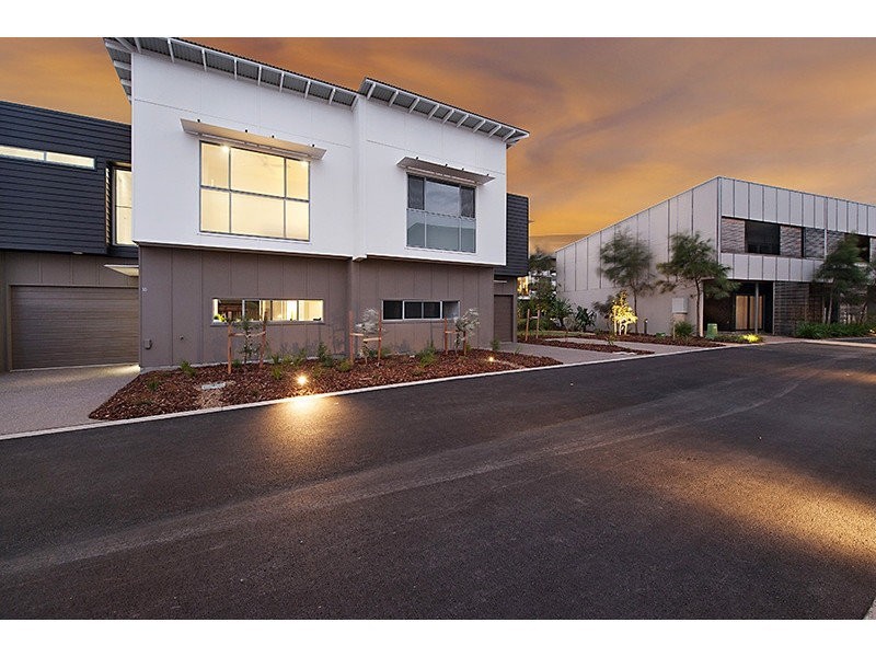 42 Boardwalk Bvd, Mount Coolum QLD 4573