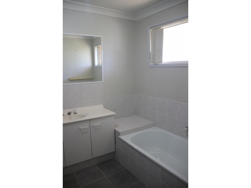 80/33-67 Edmund Rice Drive,, Southport QLD 4215