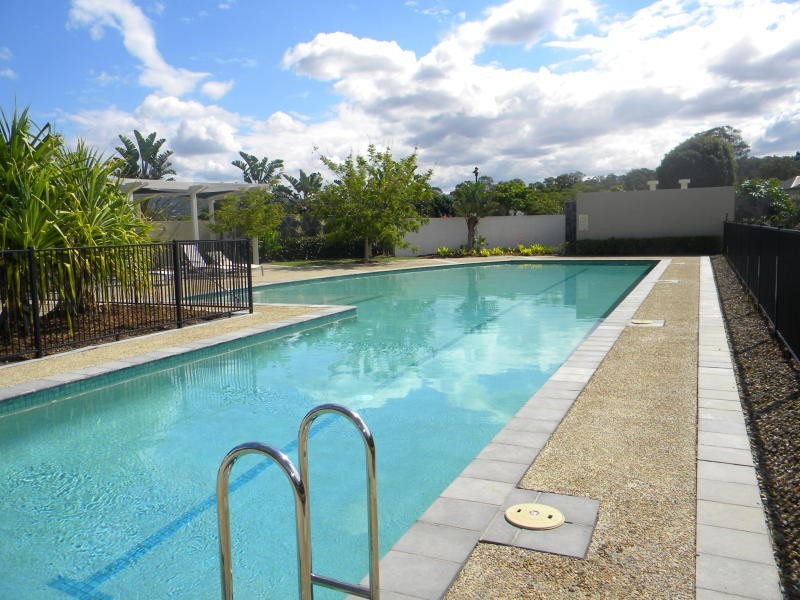 5/742 PENINSULA DRIVE, Robina QLD 4226