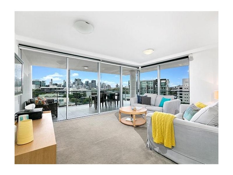 30/15 Walsh St, Milton QLD 4064