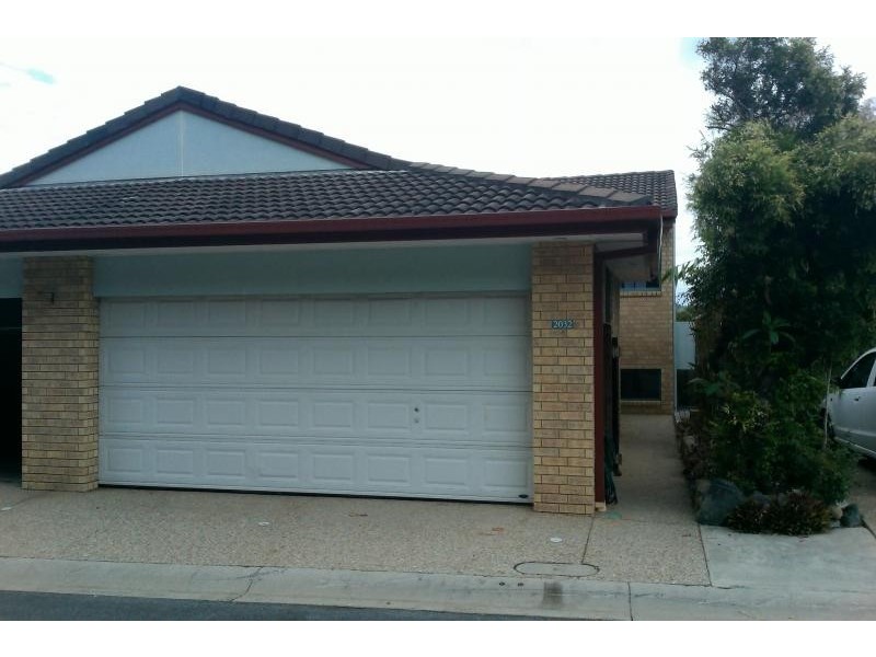 2032/6 Crestridge Crescent, Oxenford QLD 4210