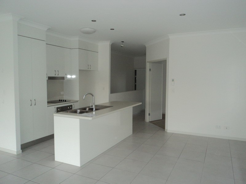 4/46 Bayswater Avenue, Varsity Lakes QLD 4227