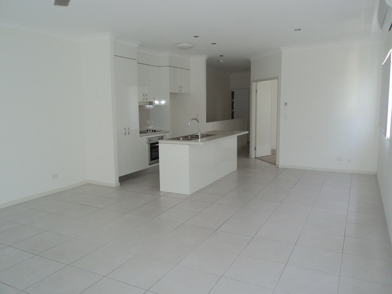 4/46 Bayswater Avenue, Varsity Lakes QLD 4227