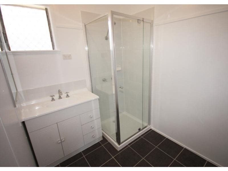 1/30 Bell St, Biloela QLD 4715