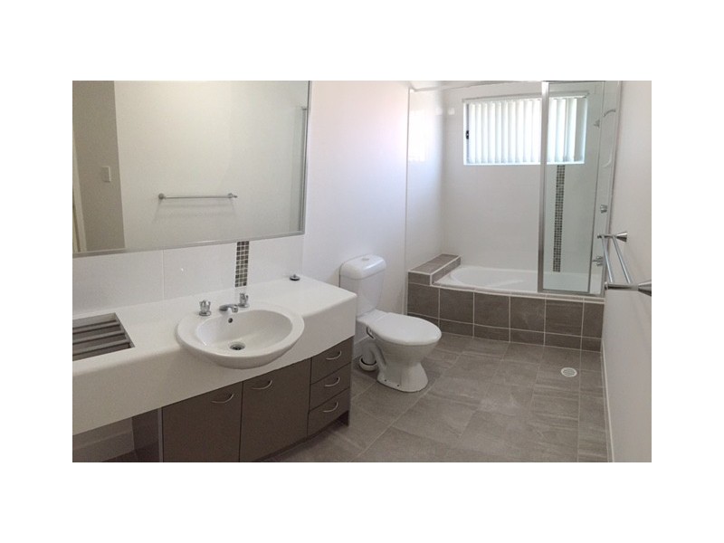 18/18 Wilga Street, Wacol QLD 4076