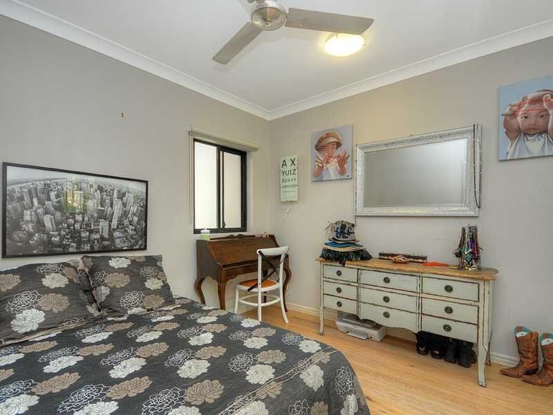 D03/1 Great Hall Dve, Nobby Beach QLD 4218