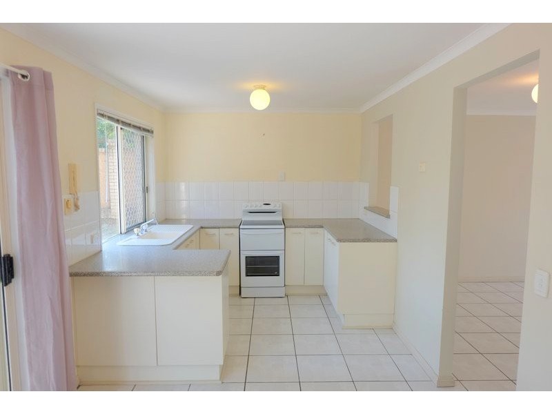 11 Rebecca Way, Slacks Creek QLD 4127