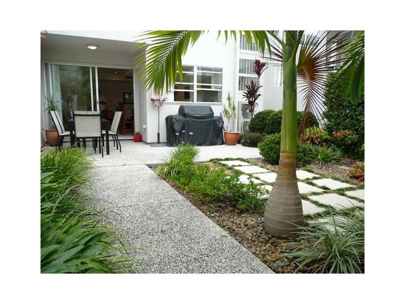 83/7 Grand Parade, Kawana Island QLD 4575