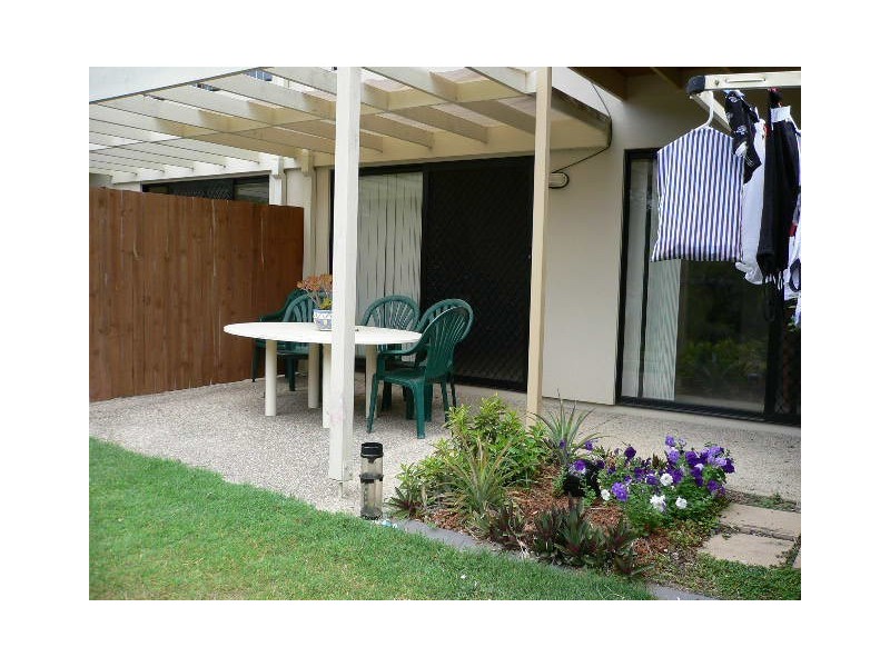 49/19 Santa Barbara Road, Hope Island QLD 4212