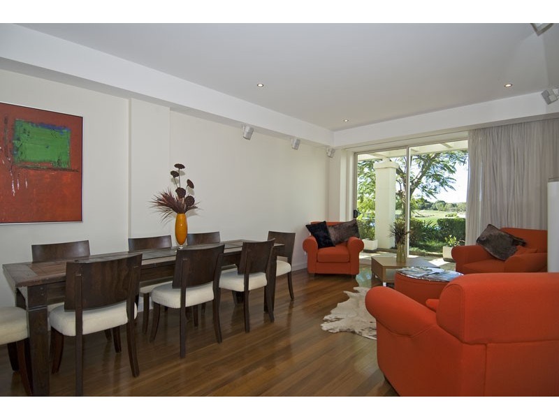 5/600 Glades Drive, Robina QLD 4226