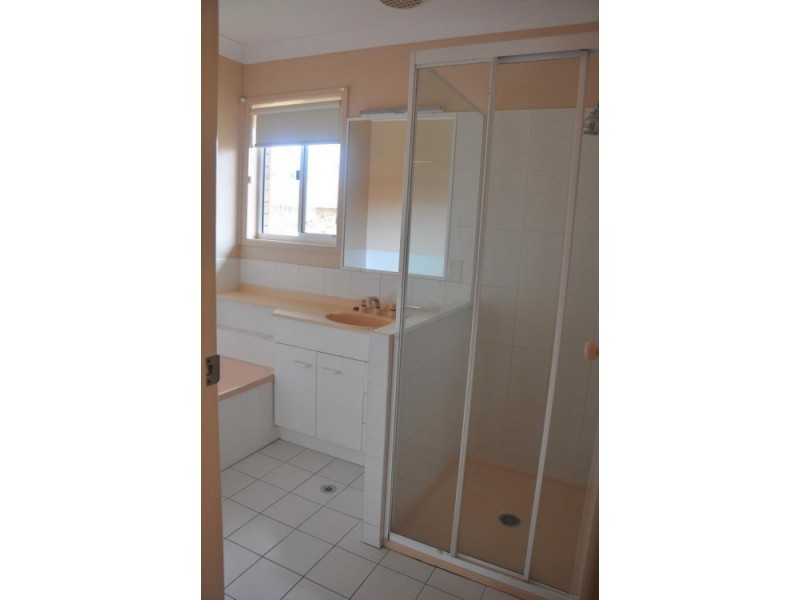 32/29-37 Island Street, Cleveland QLD 4163