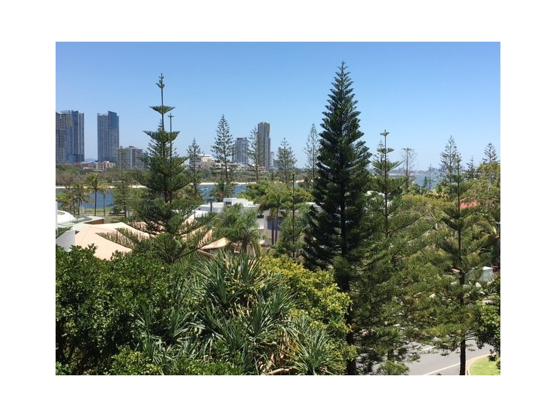2031/1 Lennie Avenue, Main Beach QLD 4217