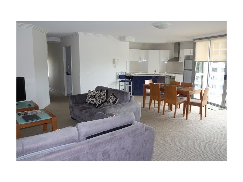 504/89 Landsborough Avenue, Scarborough QLD 4020