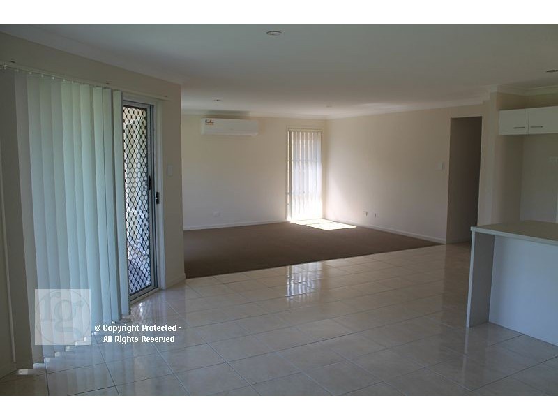 34 Banks Drive, Ormeau QLD 4208