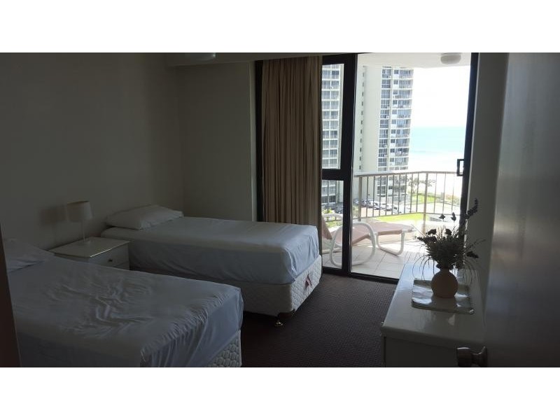 26/3576 Marine Parade, Main Beach QLD 4217