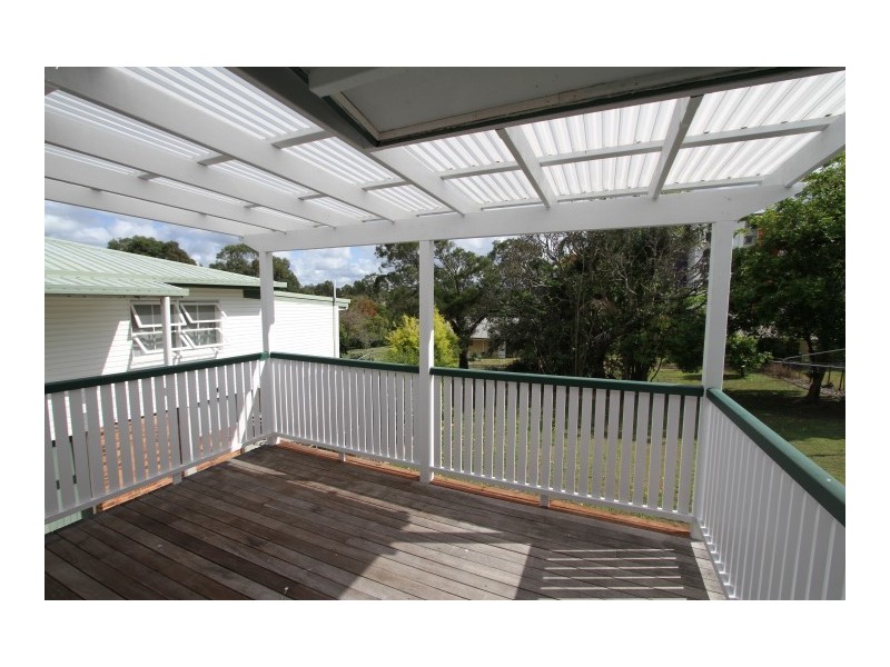 32 Curwen St, Chermside QLD 4032