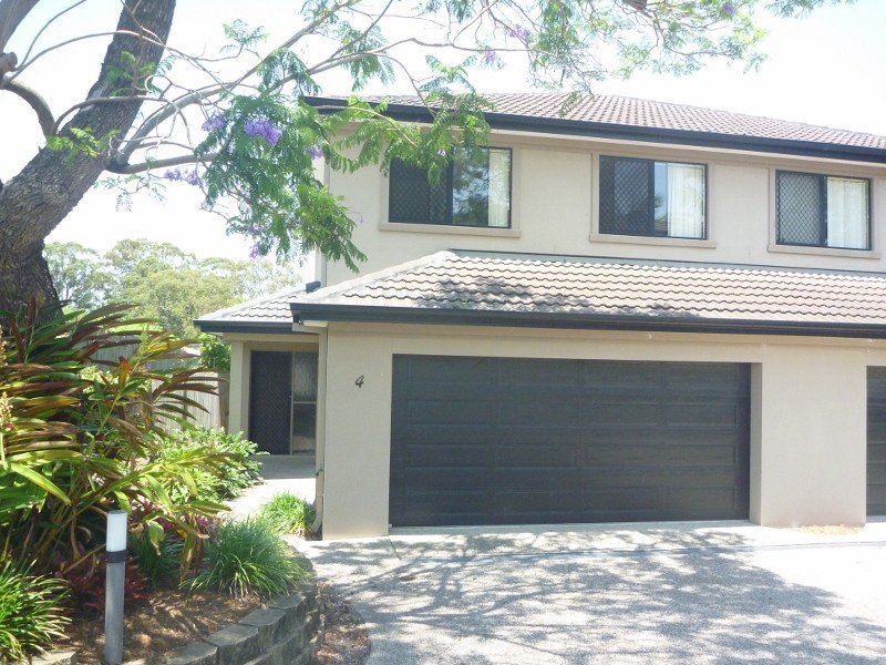 Labrador QLD 4215
