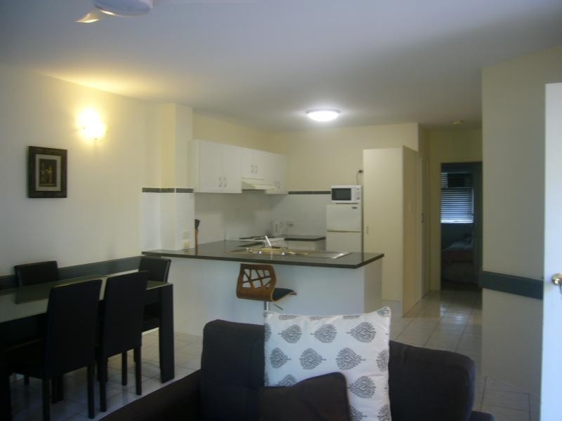 13/1 – 19 Poinciana Street, Holloways Beach QLD 4878