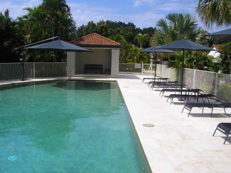 34 ALBICORE ST, Mermaid Waters QLD 4218