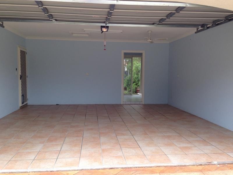 34 ALBICORE ST, Mermaid Waters QLD 4218