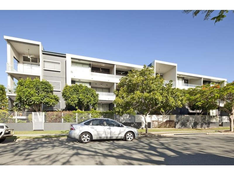 18/18 Riverbend Place, Bulimba QLD 4171