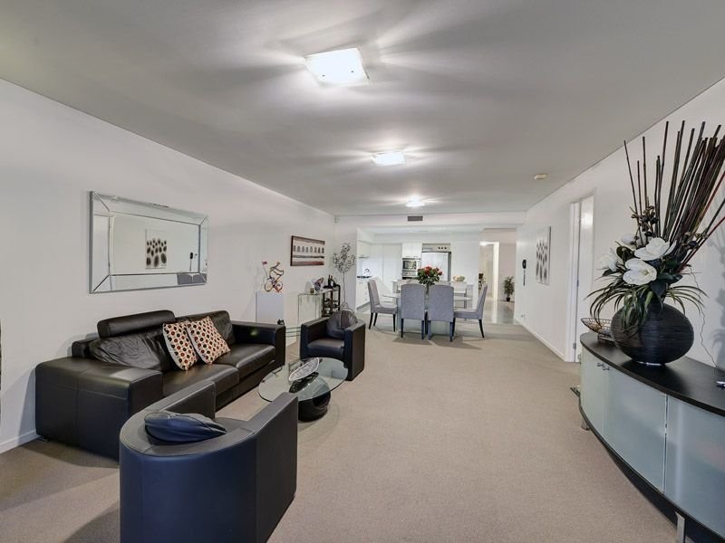 11/1 Oxford Street, Bulimba QLD 4171