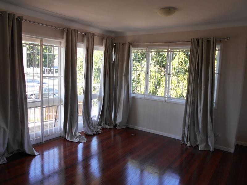 856 Moggill Road, Kenmore QLD 4069