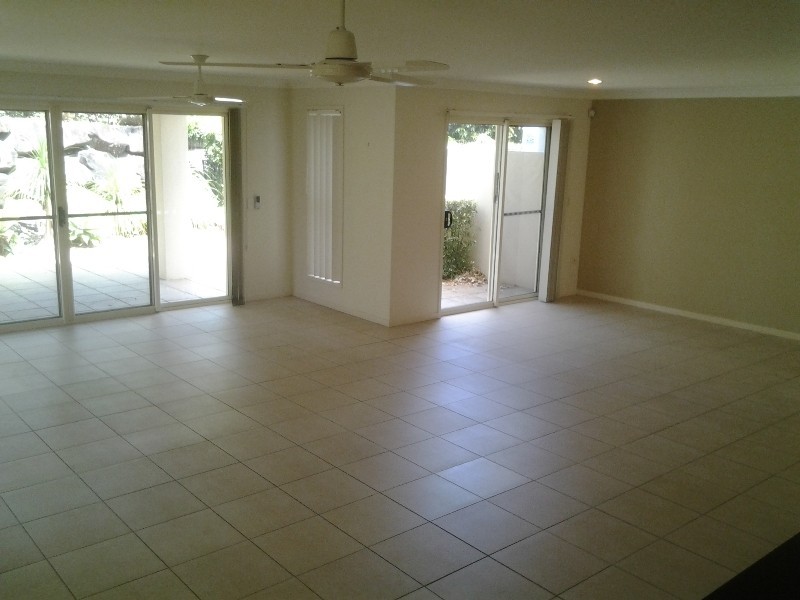108/5 Easthill Drive,, Robina QLD 4226