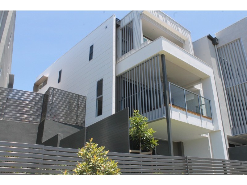 49 Parnell Boulevard, Robina QLD 4226