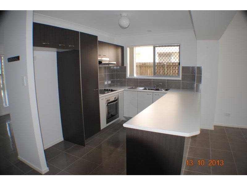 Pacific Pines QLD 4211