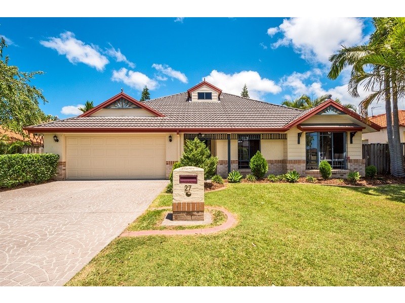 27 Lancewood Circuit, Robina QLD 4226