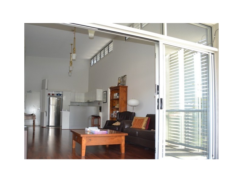 19/2 Campbell St, Toowong QLD 4066