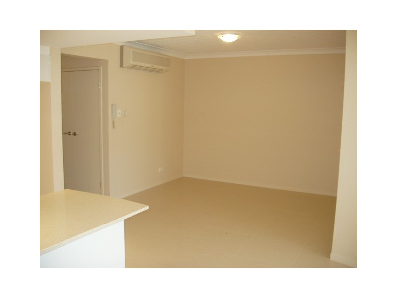 7/24 Parker Street, Labrador QLD 4215