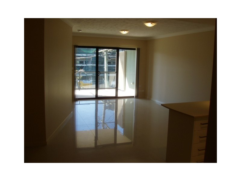 7/24 Parker Street, Labrador QLD 4215