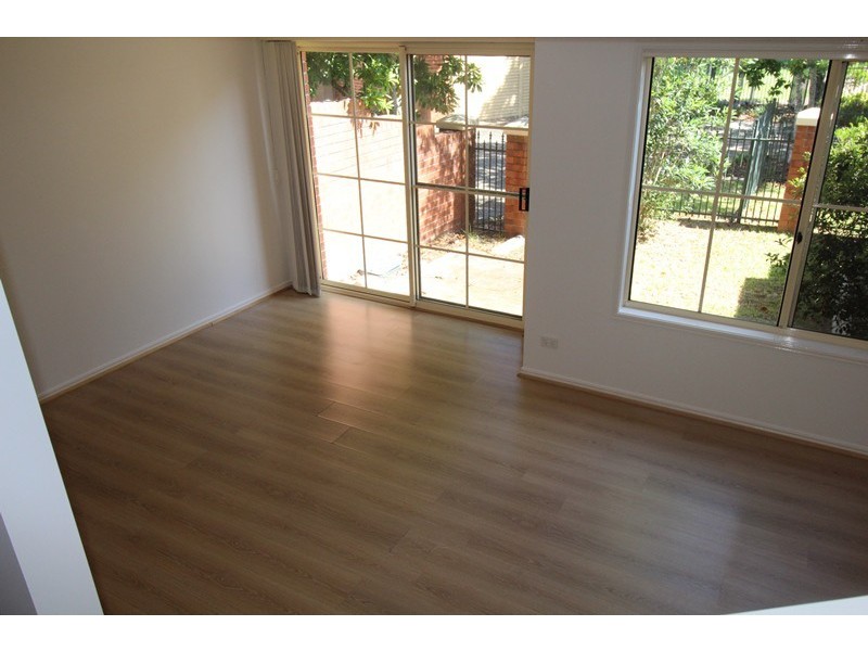 33/18 Tallebudgeera Creek Rd,, Burleigh Heads QLD 4220