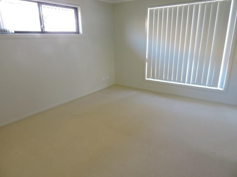 66 Lake Manchester, Logan Reserve QLD 4133