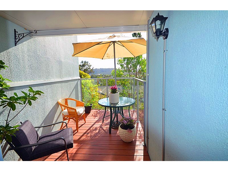 6 Crestridge Crescent, Oxenford QLD 4210