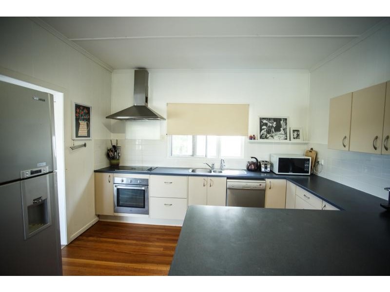 10 HOOPER ST, Boonah QLD 4310