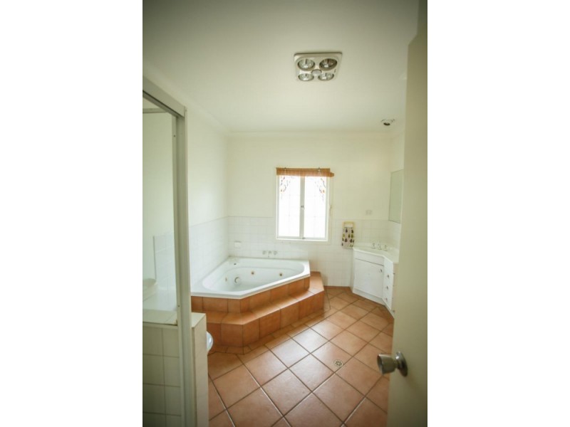 10 HOOPER ST, Boonah QLD 4310