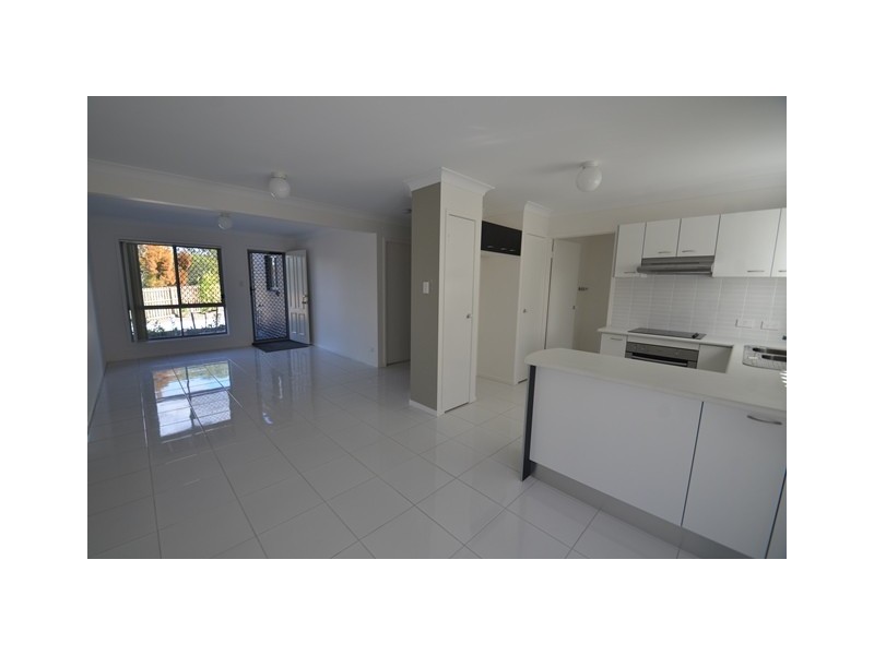 Pacific Pines QLD 4211