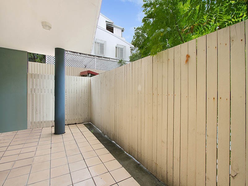 51/38 Lissner Street, Toowong QLD 4066