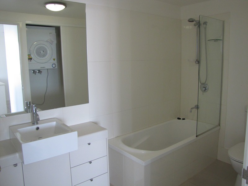 633/23 Playfield Street, Chermside QLD 4032