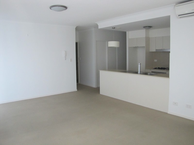 633/23 Playfield Street, Chermside QLD 4032