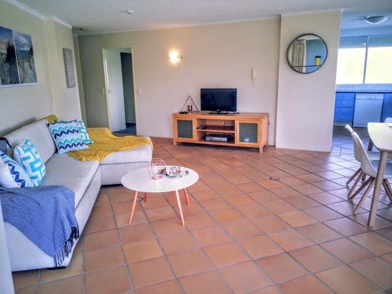 5/3490 Main Beach Parade, Main Beach QLD 4217