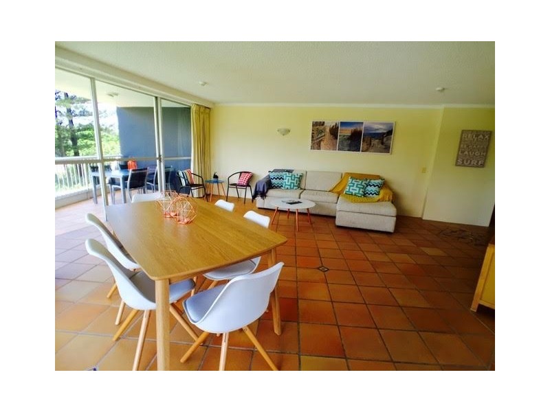 5/3490 Main Beach Parade, Main Beach QLD 4217