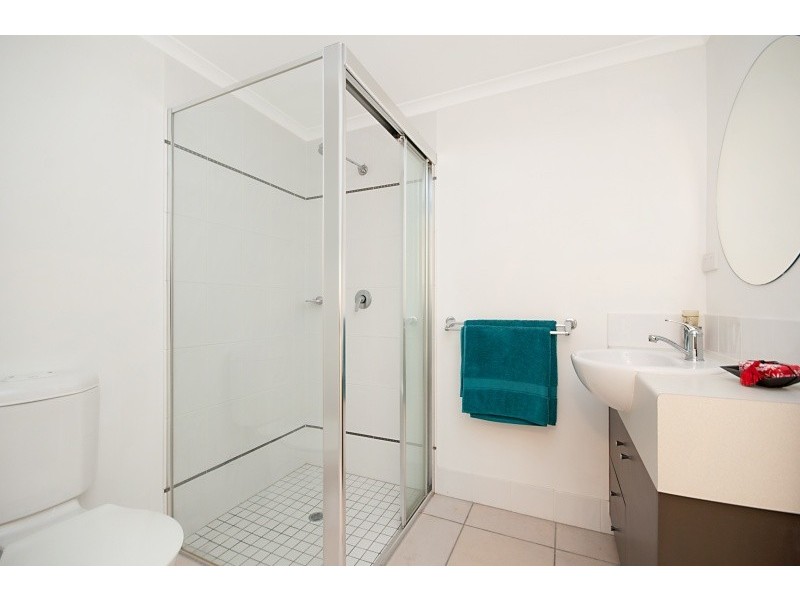 33/44 Pease street, Manoora QLD 4870